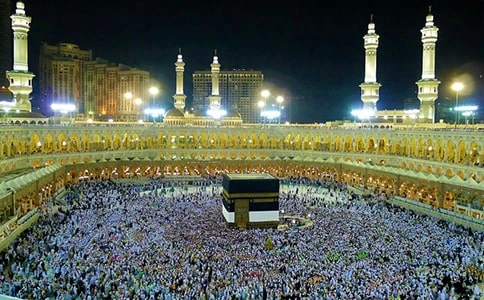 3 Star 17 Nights Umrah with Dubai Package