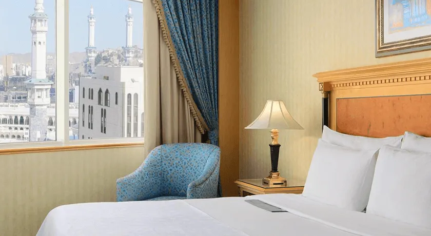 Le-Meridien-makkah-near-haram-2